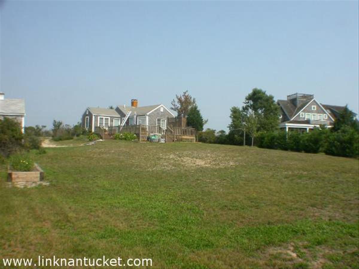 144 Cliff Road Nantucket, MA 02554 - Photo 3 of 9 Gallery Image 3