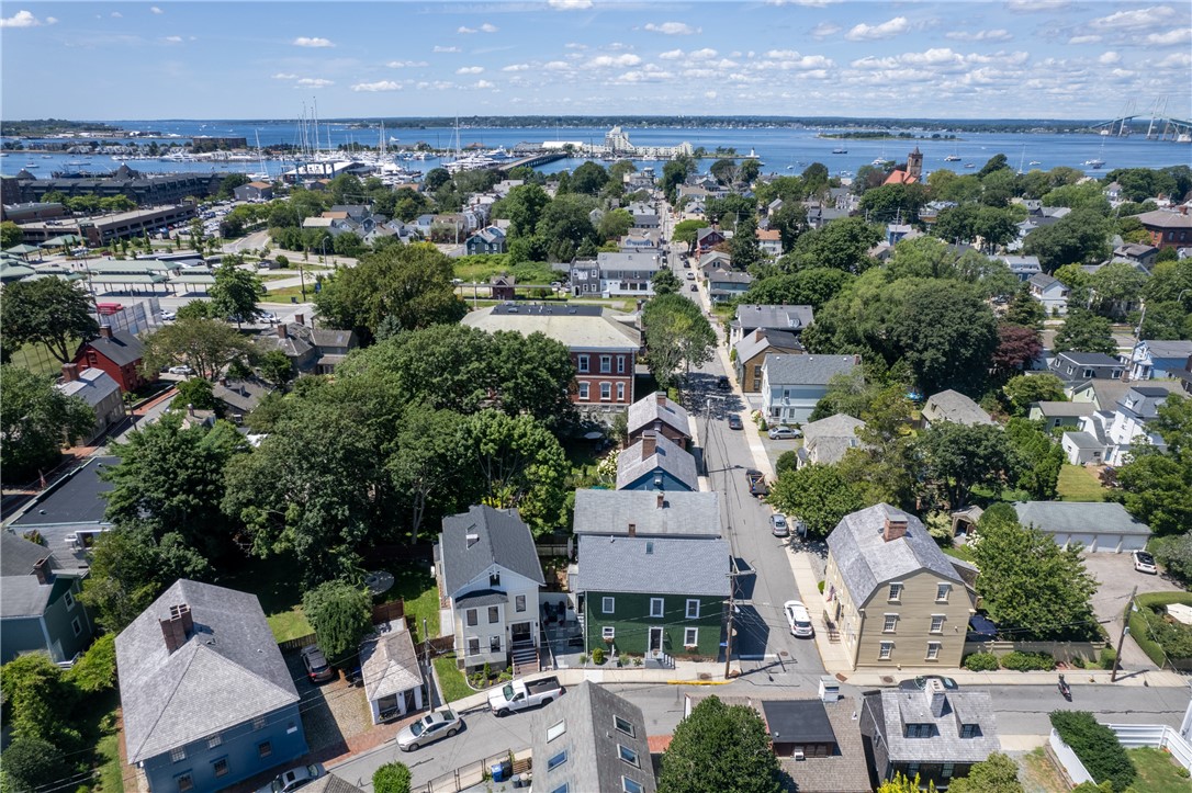 10 Cross Street Newport, RI 02840 - Photo 2 of 46
