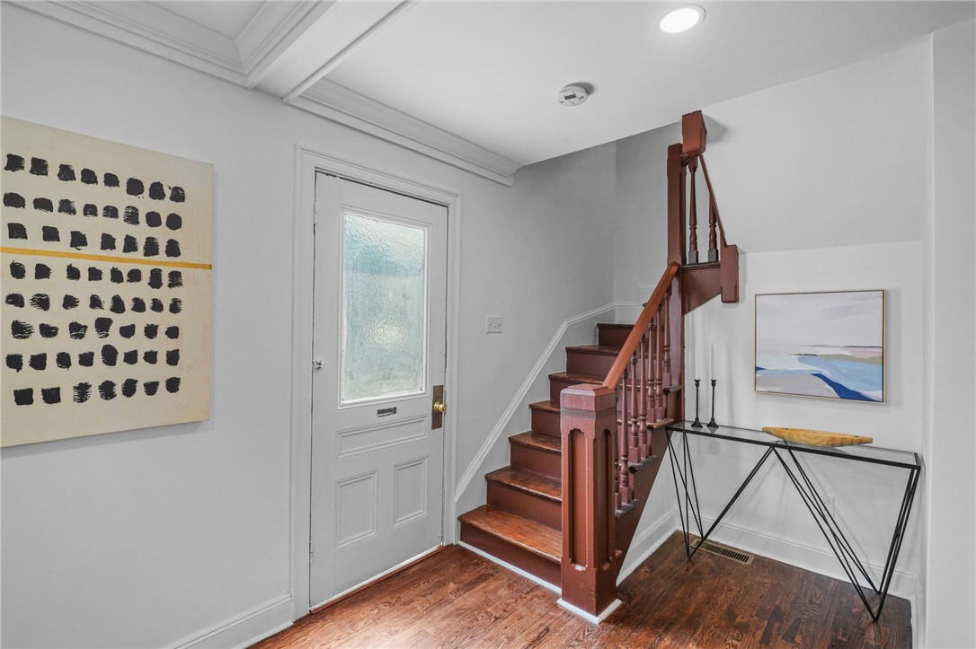 10 Cross Street Newport, RI 02840 - Photo 24 of 46