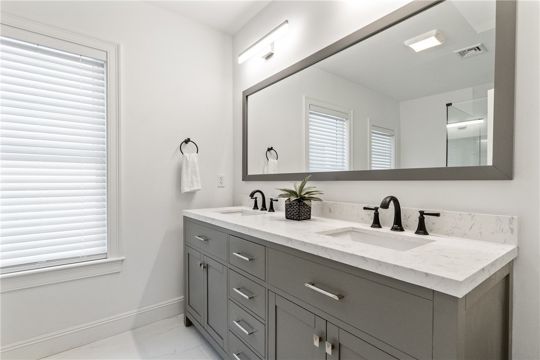 10 Cross Street Newport, RI 02840 - Photo 30 of 46