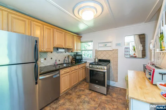 $3,500 | 96 Grandview Avenue, Unit CH, North Caldwell, NJ 07006