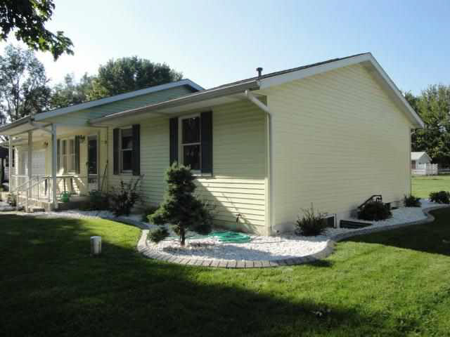 19183 Tarman Road New Paris, IN 46553 - Photo 2 of 15 Gallery Image 2