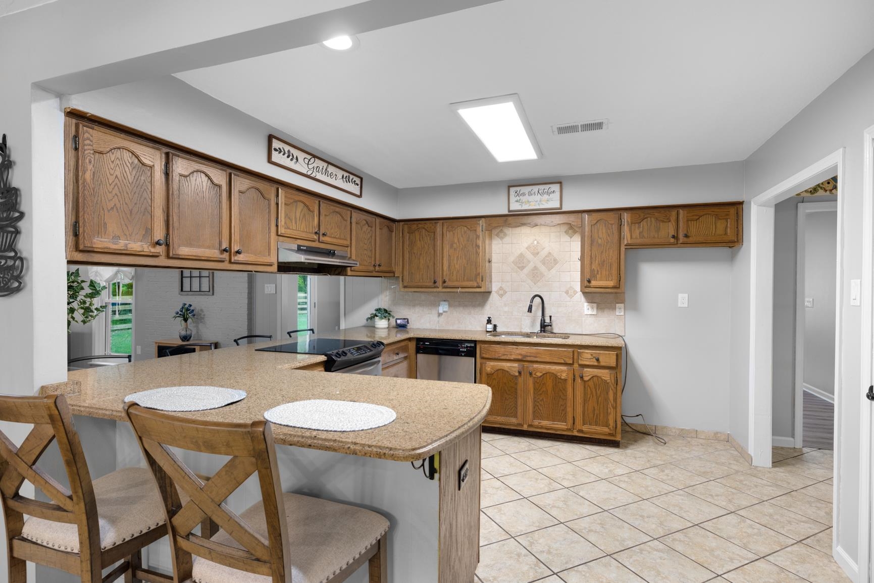 Good sized kitchen that is open to the living room and dining area for entertaining.