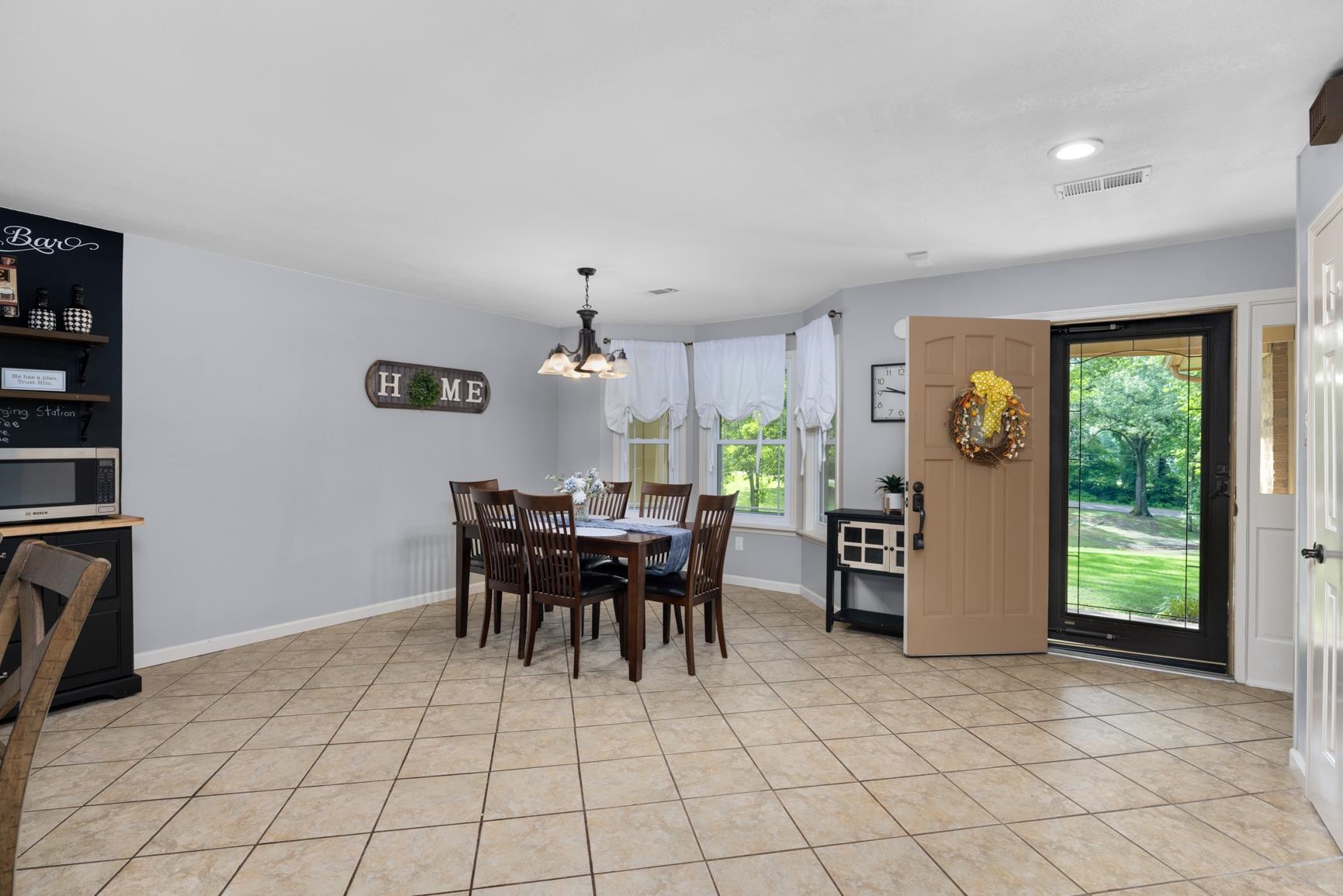6639 Old Millington Road Millington, TN 38053 - Photo 27 of 40 A view looking back at the dining area from the living room off of the kitchen.