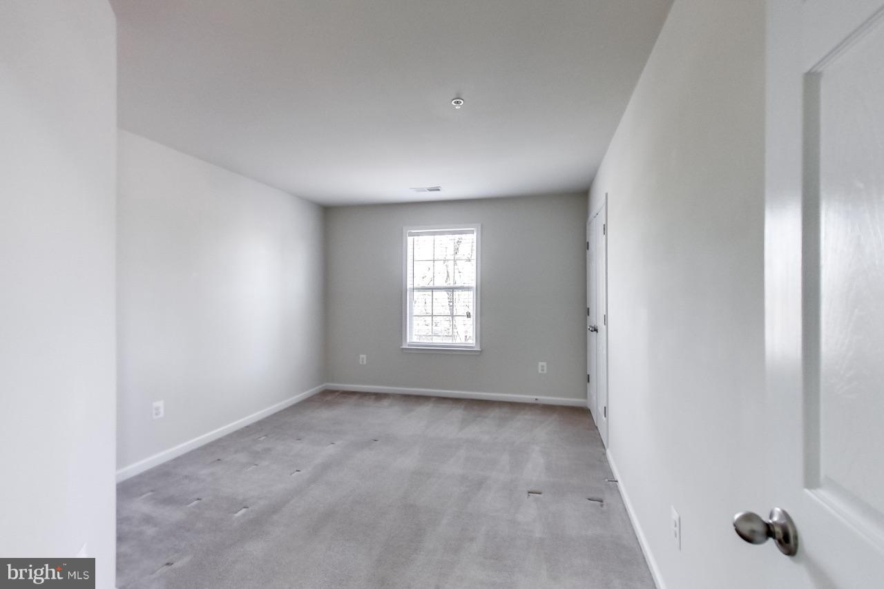 1303 Dogwood Drive Frederick, MD 21701 - Photo 17 of 30 Bedroom