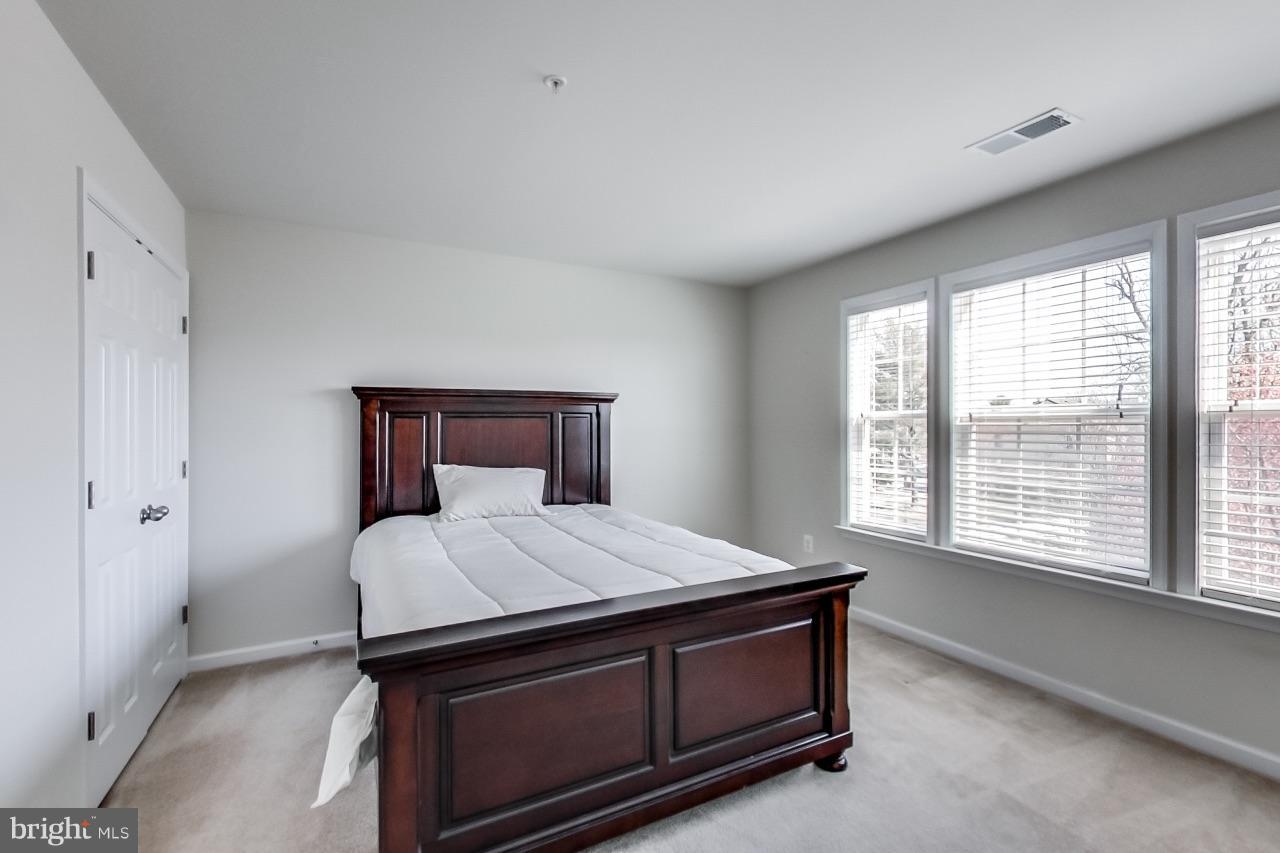 1303 Dogwood Drive Frederick, MD 21701 - Photo 19 of 30 Bedroom