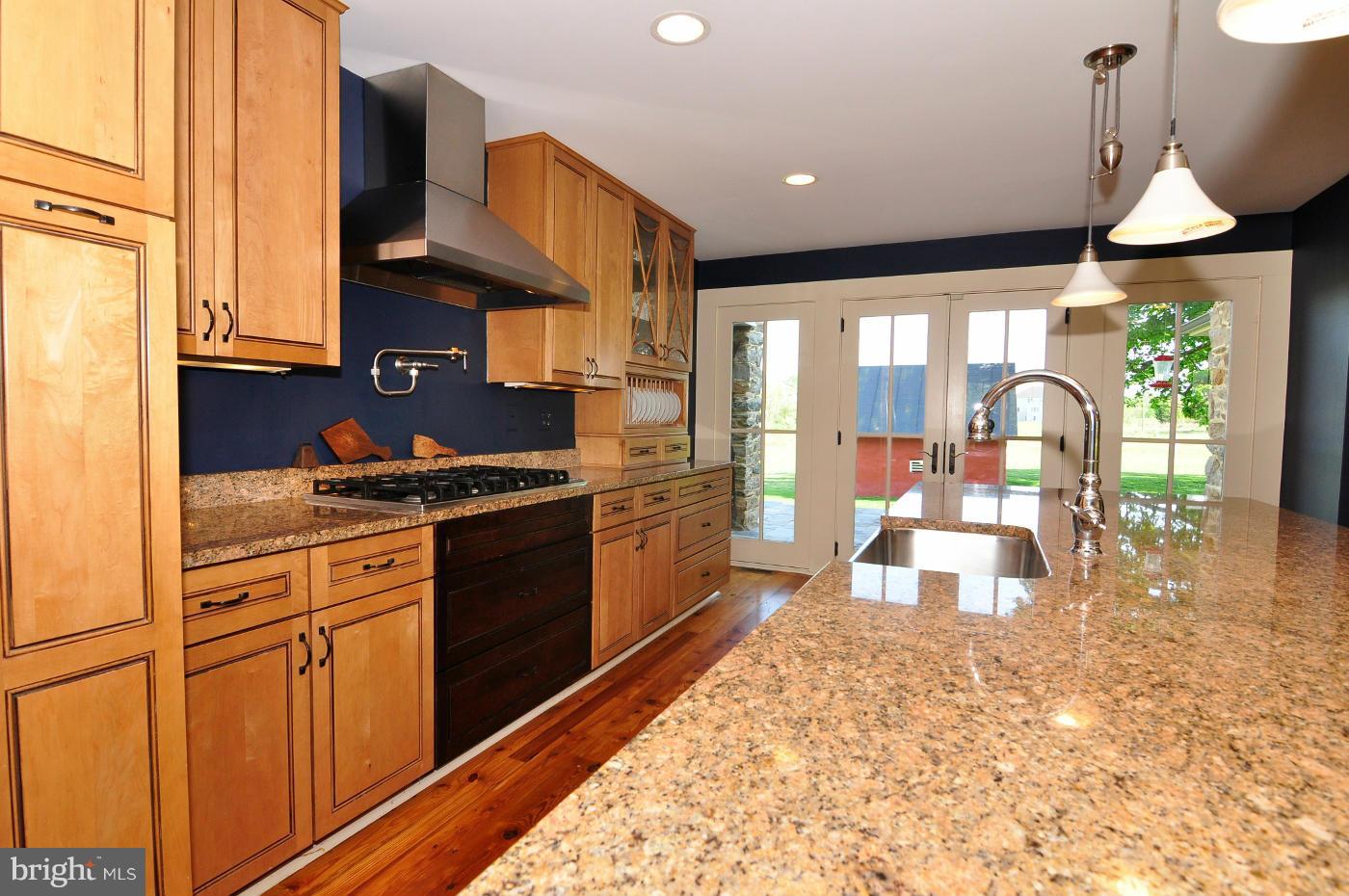 35592 Sunny Ridge Road Round Hill, VA 20141 - Photo 11 of 30 Kitchen