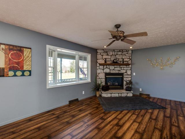 12174 Roepke Road Gregory, MI 48137 - Photo 5 of 57 Photo 5