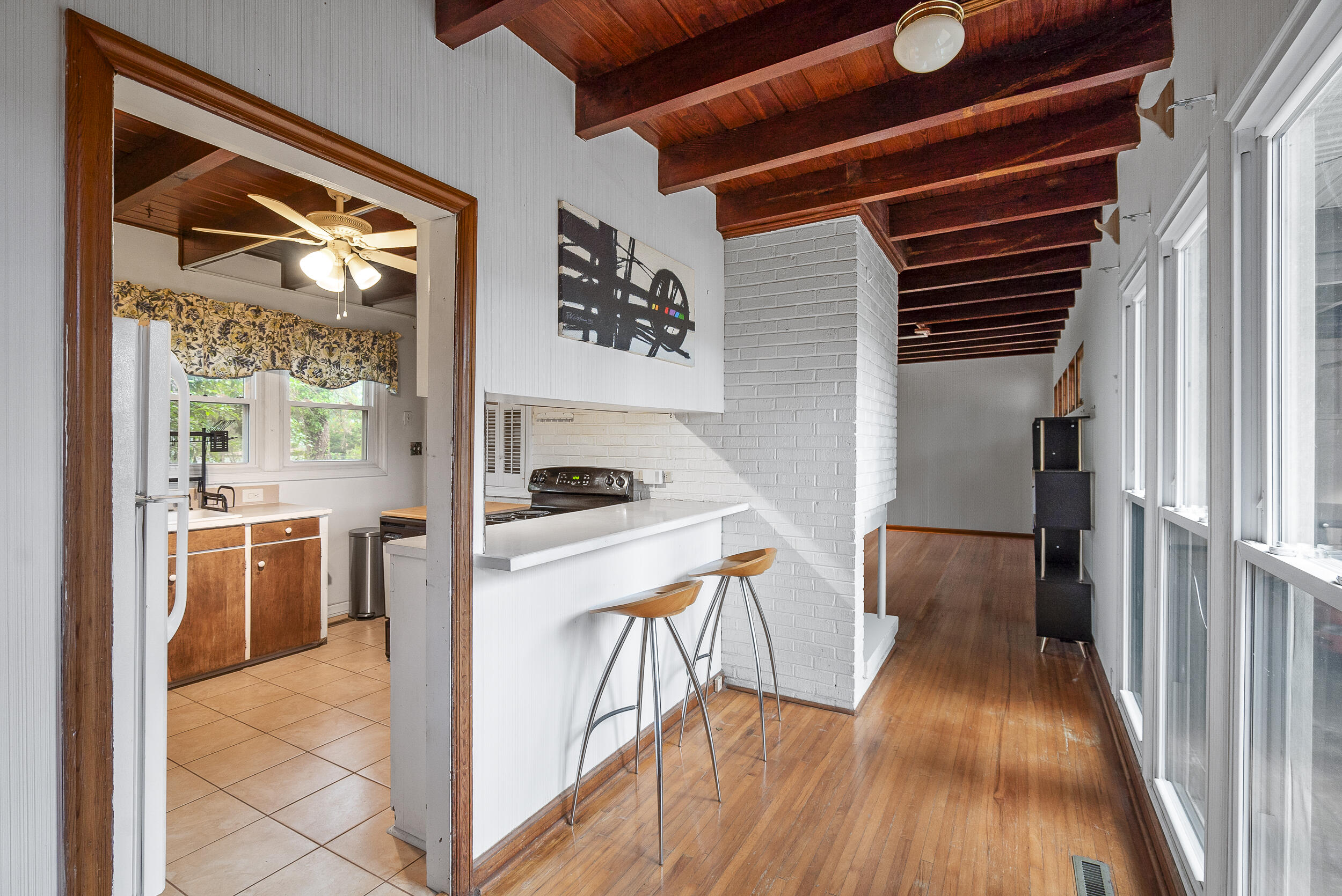 1409 Whiskey Road Aiken, SC 29803 - Photo 3 of 16 MEGHANNPADGETT_1409WhiskeyRoad-5