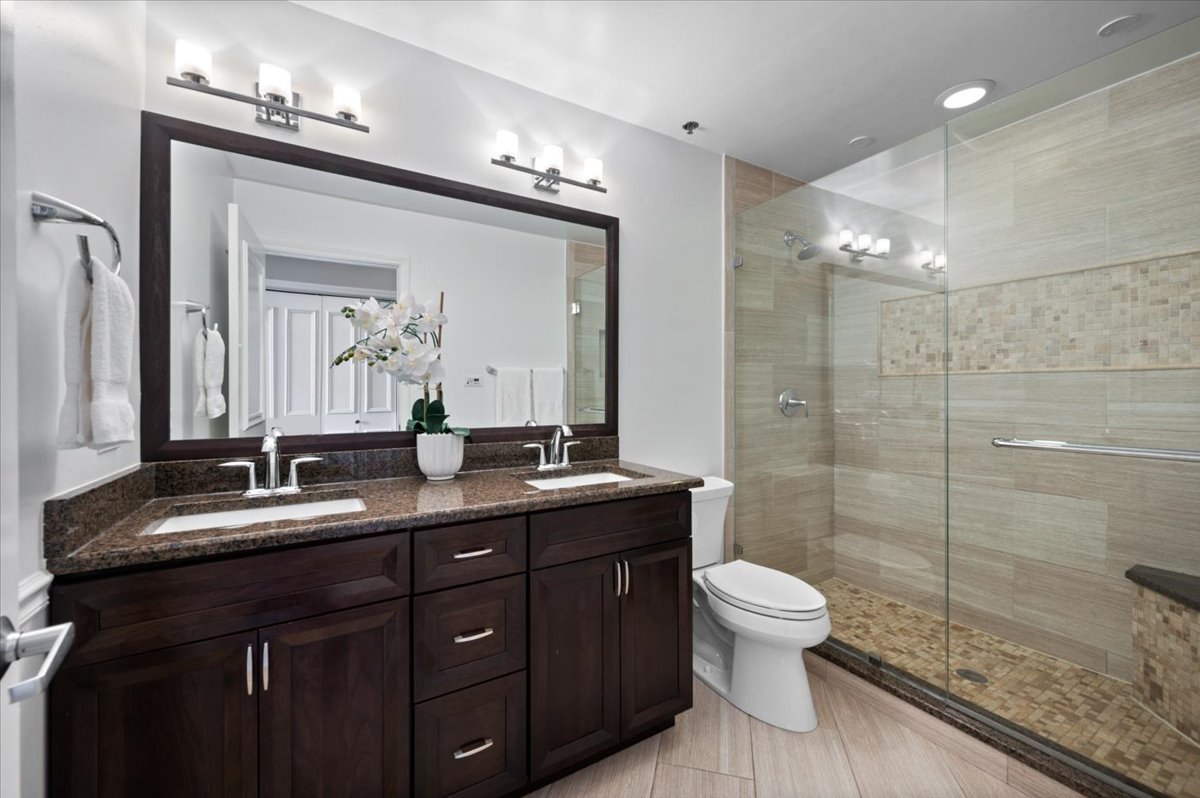 1016 West Madison Street, Unit 2N Chicago, IL 60607 - Photo 19 of 23