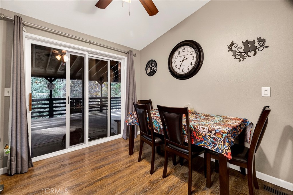 14439 Clarion Way Magalia, CA 95954 - Photo 14 of 65 Dining Area
