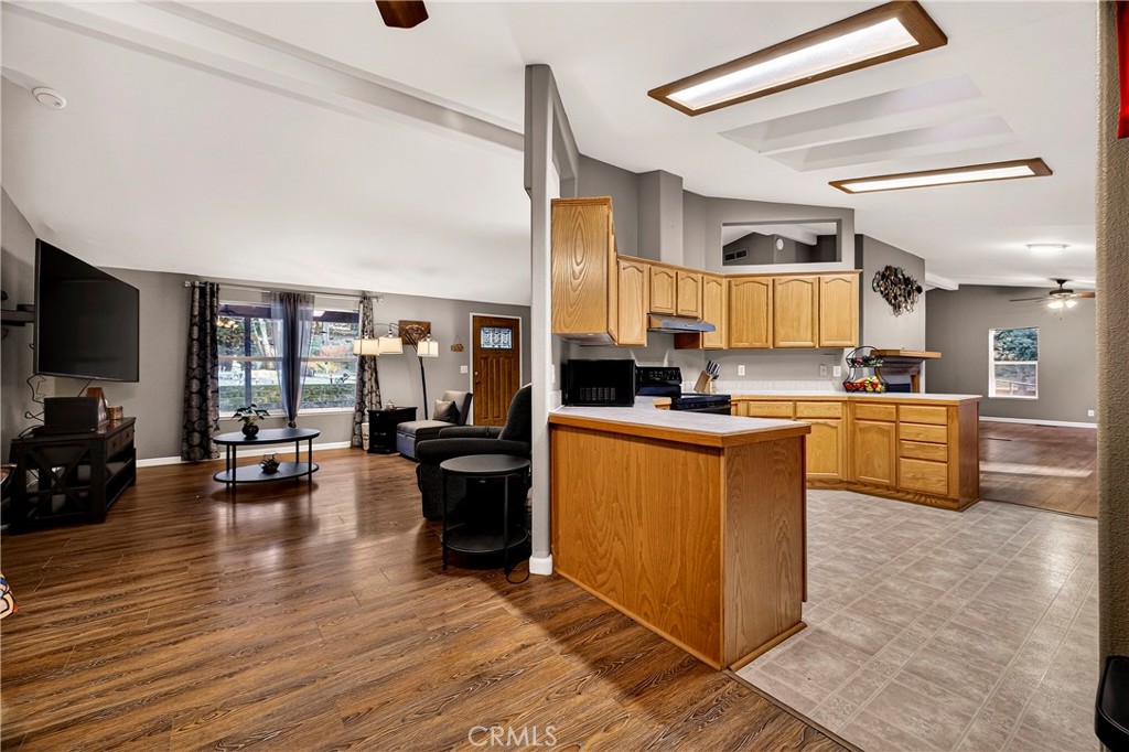 14439 Clarion Way Magalia, CA 95954 - Photo 15 of 65 Dining Area