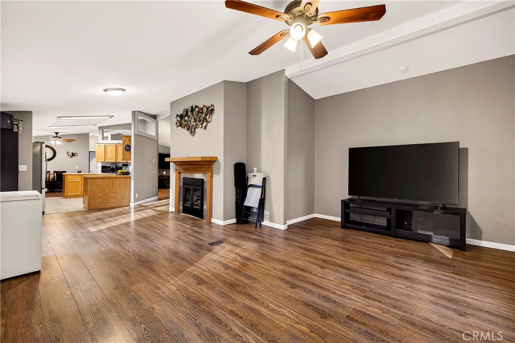 14439 Clarion Way Magalia, CA 95954 - Photo 19 of 65 Family Room