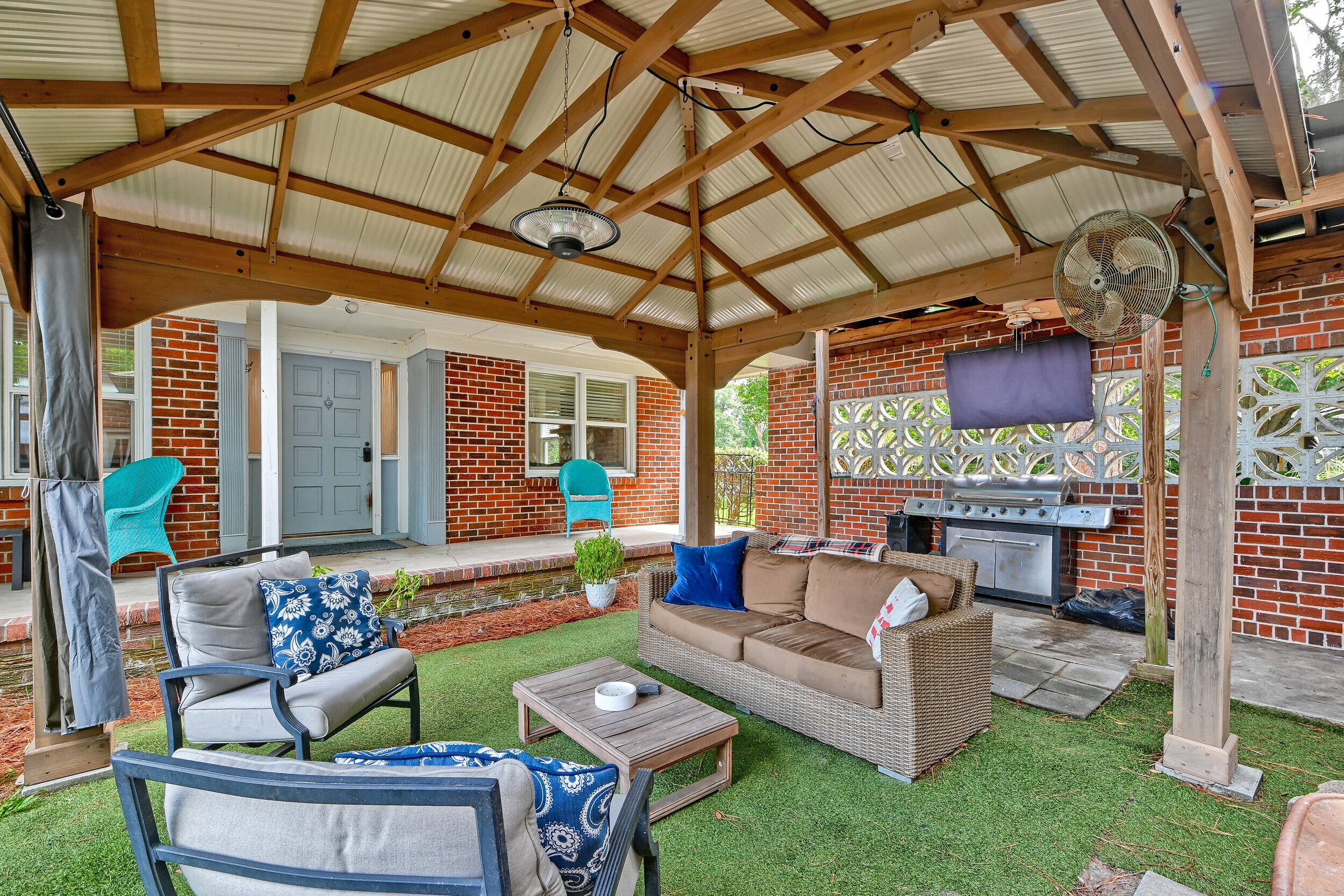 843 Trent Street Charleston, SC 29414 - Photo 25 of 49