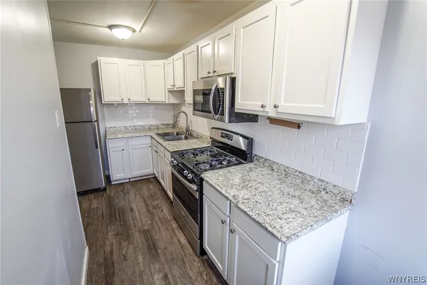 $1,250 | 1225 Hertel Avenue, Unit 4, Buffalo, NY 14216