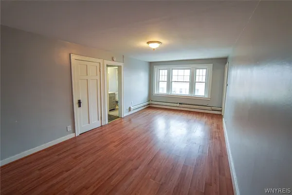 $1,250 | 1225 Hertel Avenue, Unit 4, Buffalo, NY 14216