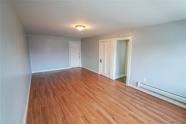 $1,250 | 1225 Hertel Avenue, Unit 4, Buffalo, NY 14216