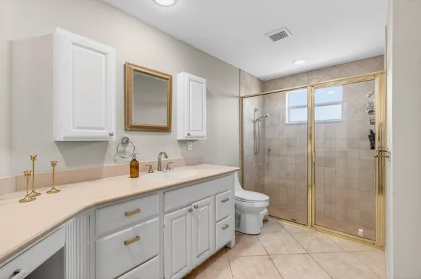 $780,000 | 301 Southeast 8th Avenue, Deerfield Beach, FL 33441