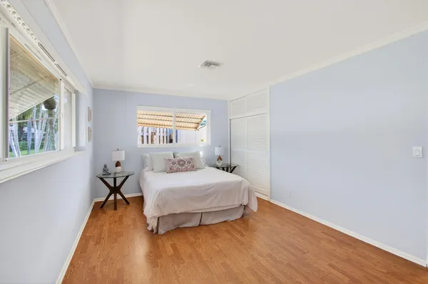 $780,000 | 301 Southeast 8th Avenue, Deerfield Beach, FL 33441