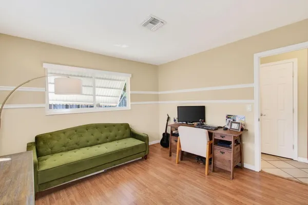 $780,000 | 301 Southeast 8th Avenue, Deerfield Beach, FL 33441