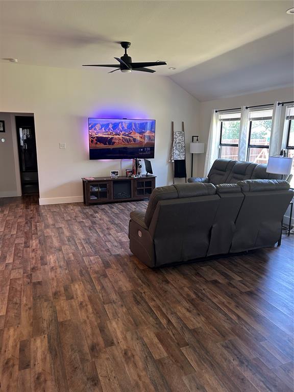 2631 Fish Tank Road Corsicana, TX 75110 - Photo 9 of 31 a living room with furniture window and flat screen tv
