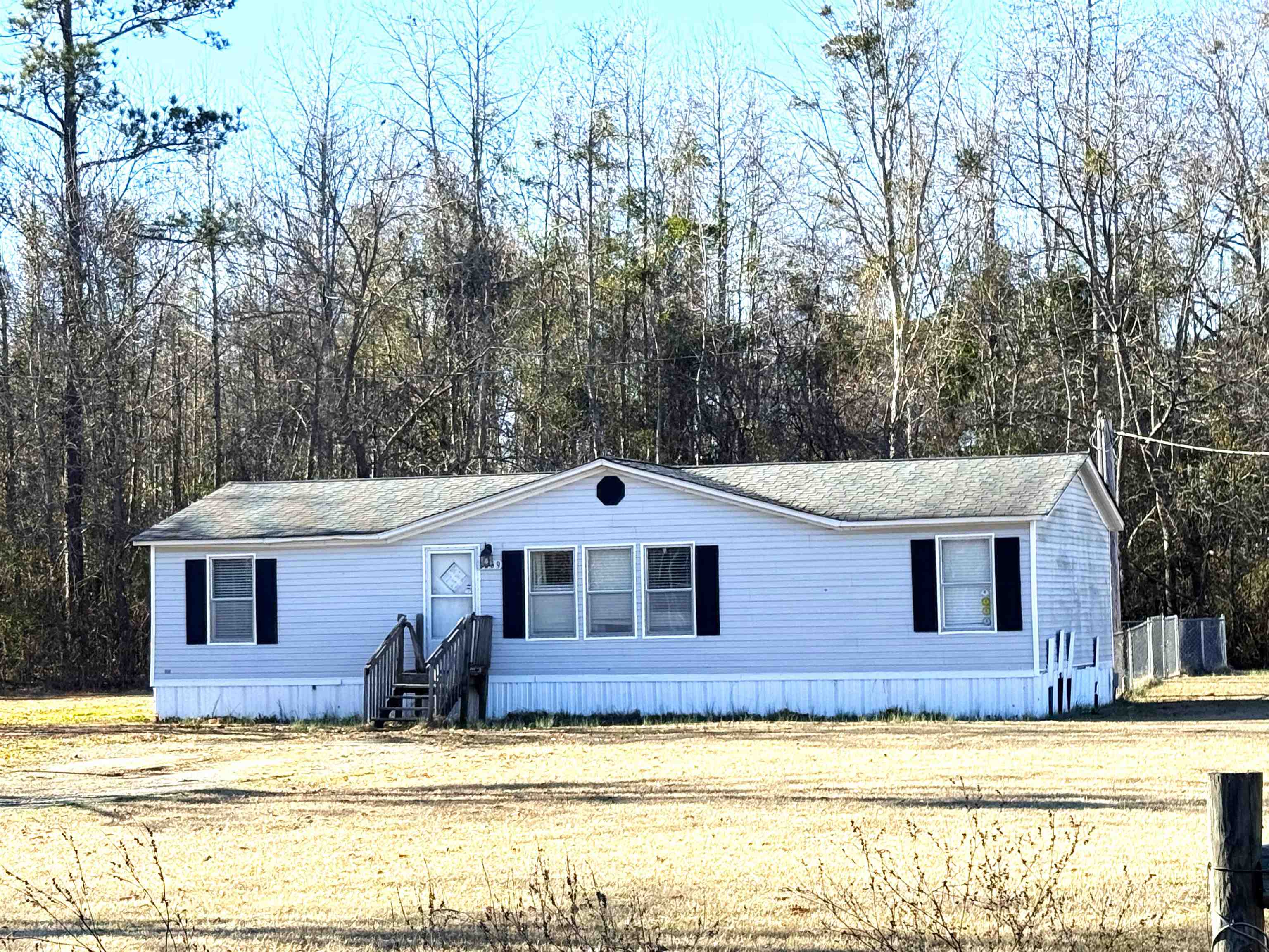2069 Trifalia Road Scranton, SC 29591 - Photo 4 of 23