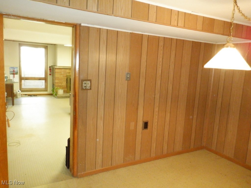 1203 Old Rockside Road Cleveland, OH 44134 - Photo 34 of 50
