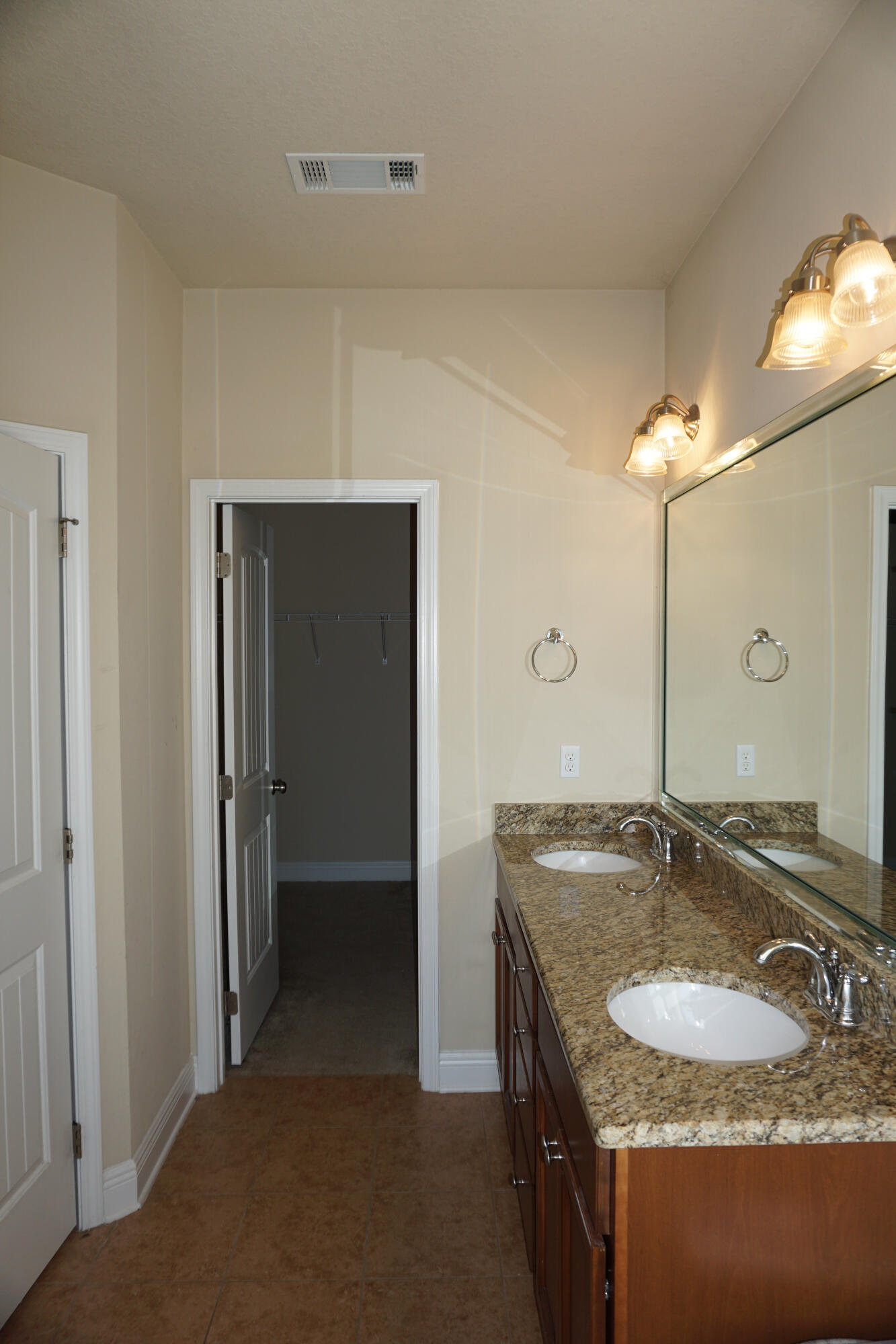 307 Windmill Way Crestview, FL 32536 - Photo 11 of 21 original-11