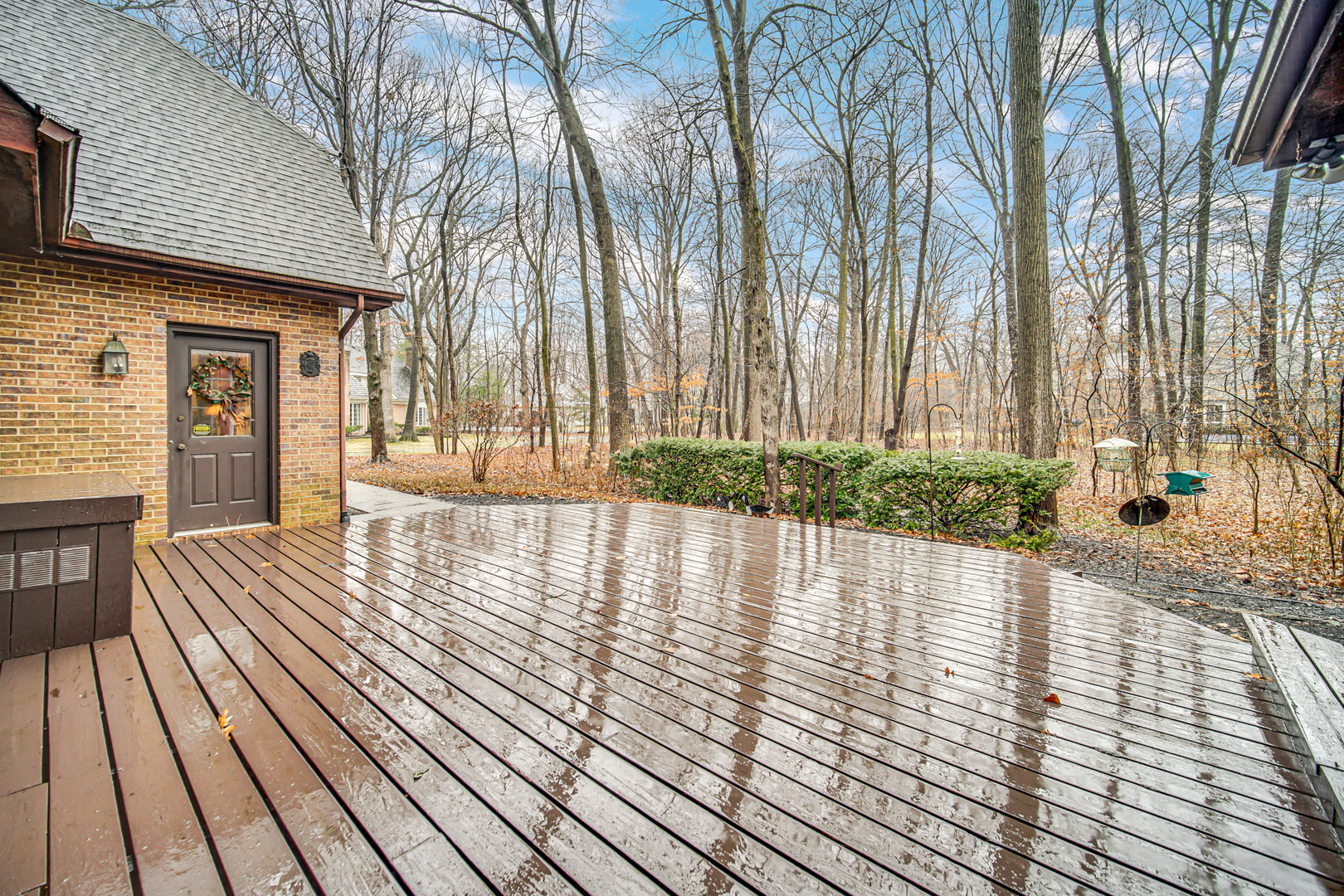 1380 Hampton Course St. Charles, IL 60174 - Photo 31 of 35 a view of outdoor space with a patio