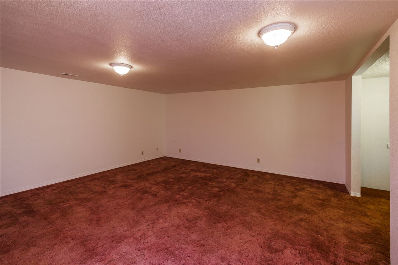 2603 North Bowdish Road Spokane Valley, WA 99206 - Photo 16 of 20 Gallery Image 16