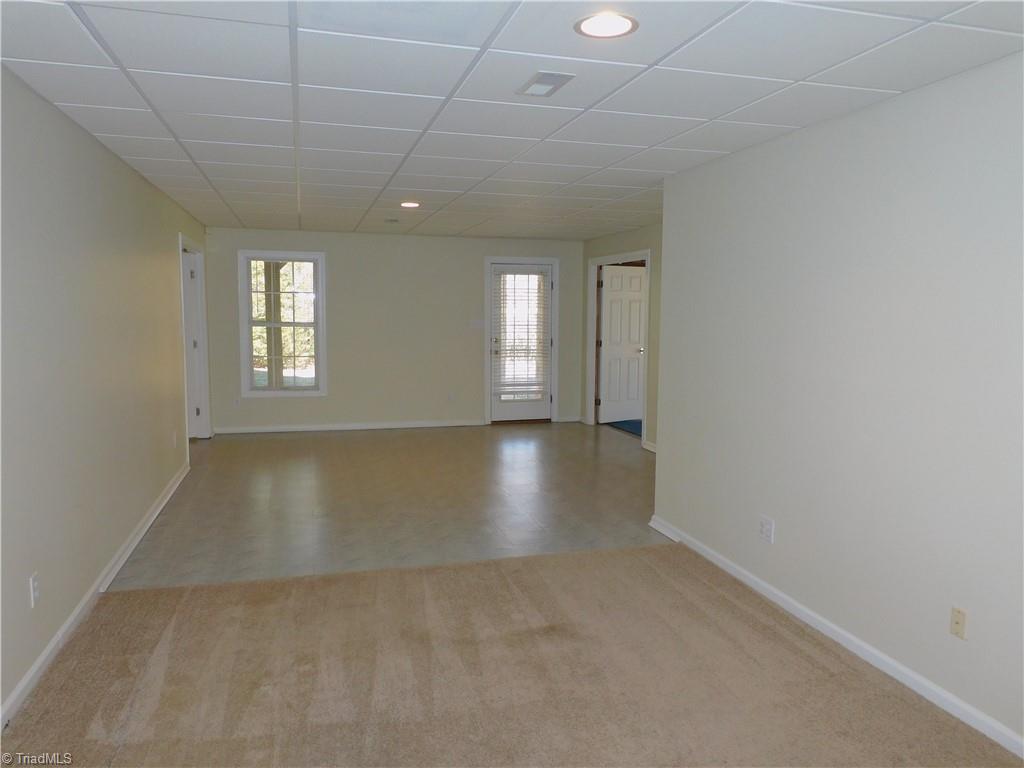 4108 Stillbrook Lane High Point, NC 27265 - Photo 32 of 44