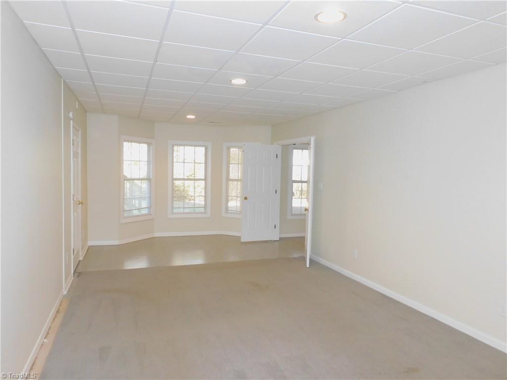 4108 Stillbrook Lane High Point, NC 27265 - Photo 34 of 44