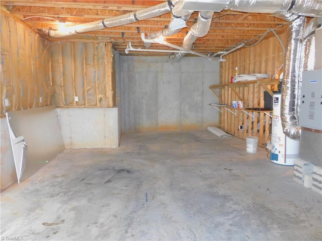 4108 Stillbrook Lane High Point, NC 27265 - Photo 39 of 44