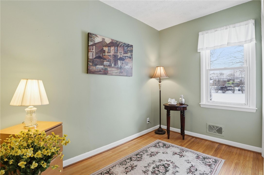 2010 5 Mile Line Road Penfield, NY 14526 - Photo 11 of 24