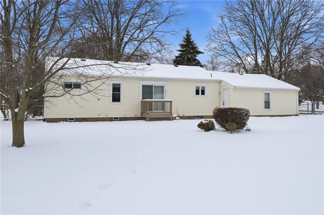 2010 5 Mile Line Road Penfield, NY 14526 - Photo 20 of 24