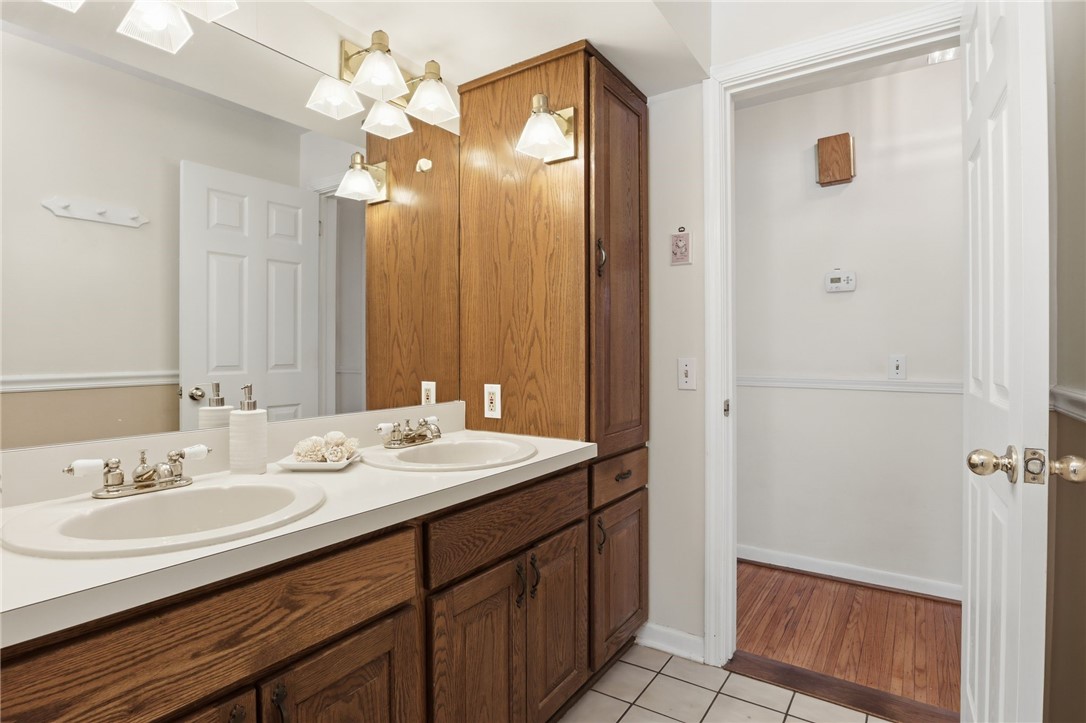 2010 5 Mile Line Road Penfield, NY 14526 - Photo 10 of 24