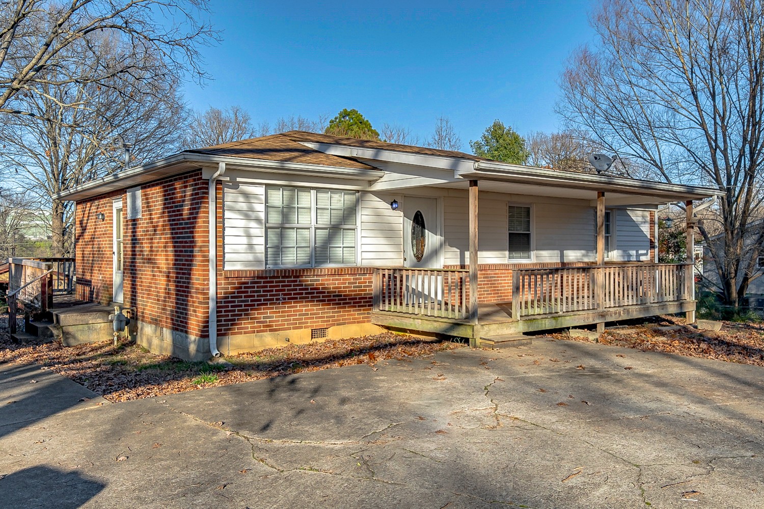 121 Hogin Road Dickson, TN 37055 - Photo 1 of 19 Gallery Image 1