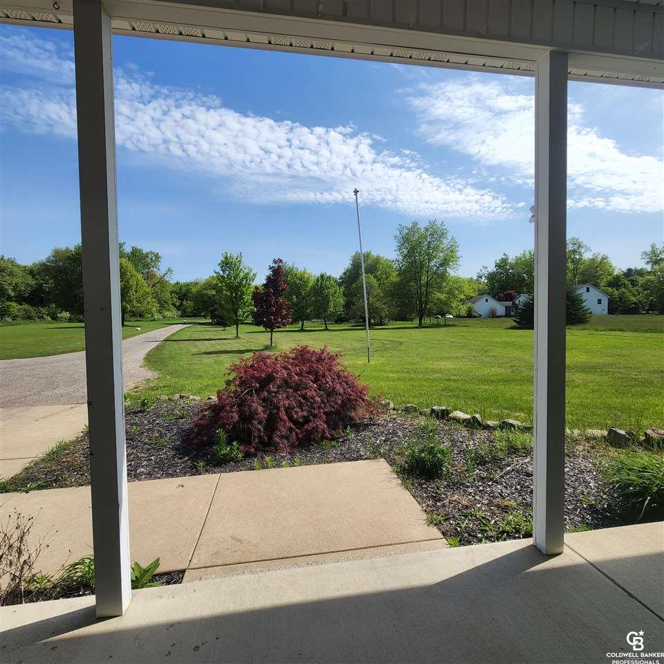 1067 East Beard Road Perry, MI 48872 - Photo 5 of 30 50075907-4.JPG