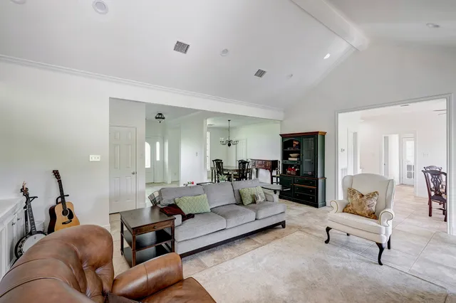 $945,000 | 6902 Bois D'Arc Lane, Fulshear, TX 77406