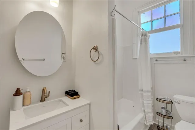 $899,000 | 4136-38 Prytania Street, New Orleans, LA 70115