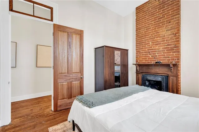 $899,000 | 4136-38 Prytania Street, New Orleans, LA 70115