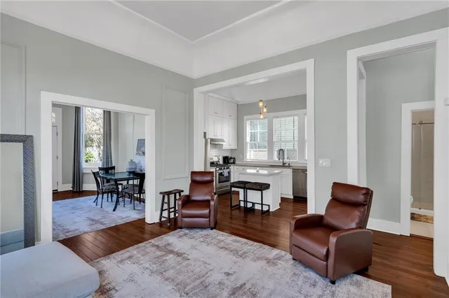 $899,000 | 4136-38 Prytania Street, New Orleans, LA 70115