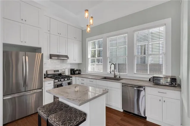 $899,000 | 4136-38 Prytania Street, New Orleans, LA 70115