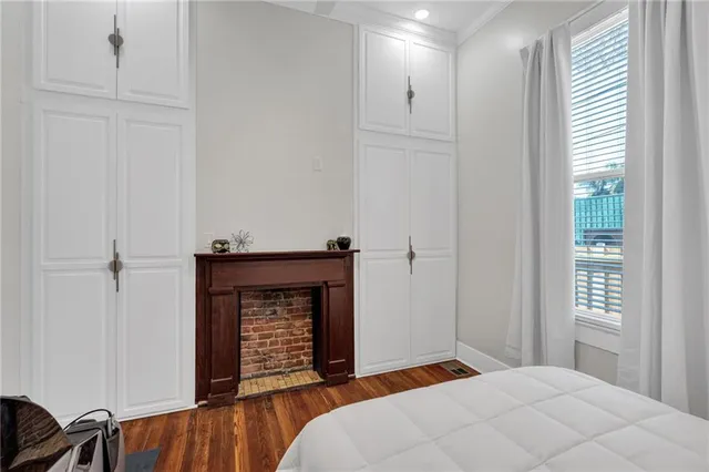 $899,000 | 4136-38 Prytania Street, New Orleans, LA 70115