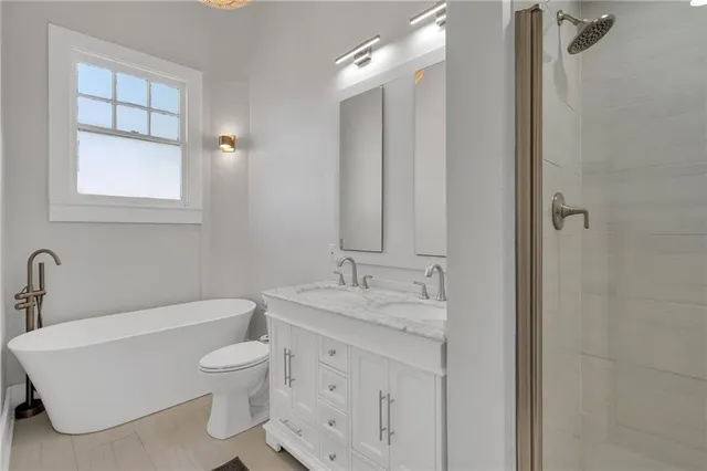 $899,000 | 4136-38 Prytania Street, New Orleans, LA 70115