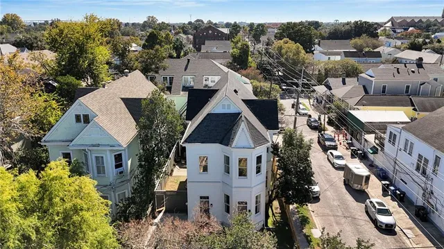 $899,000 | 4136-38 Prytania Street, New Orleans, LA 70115