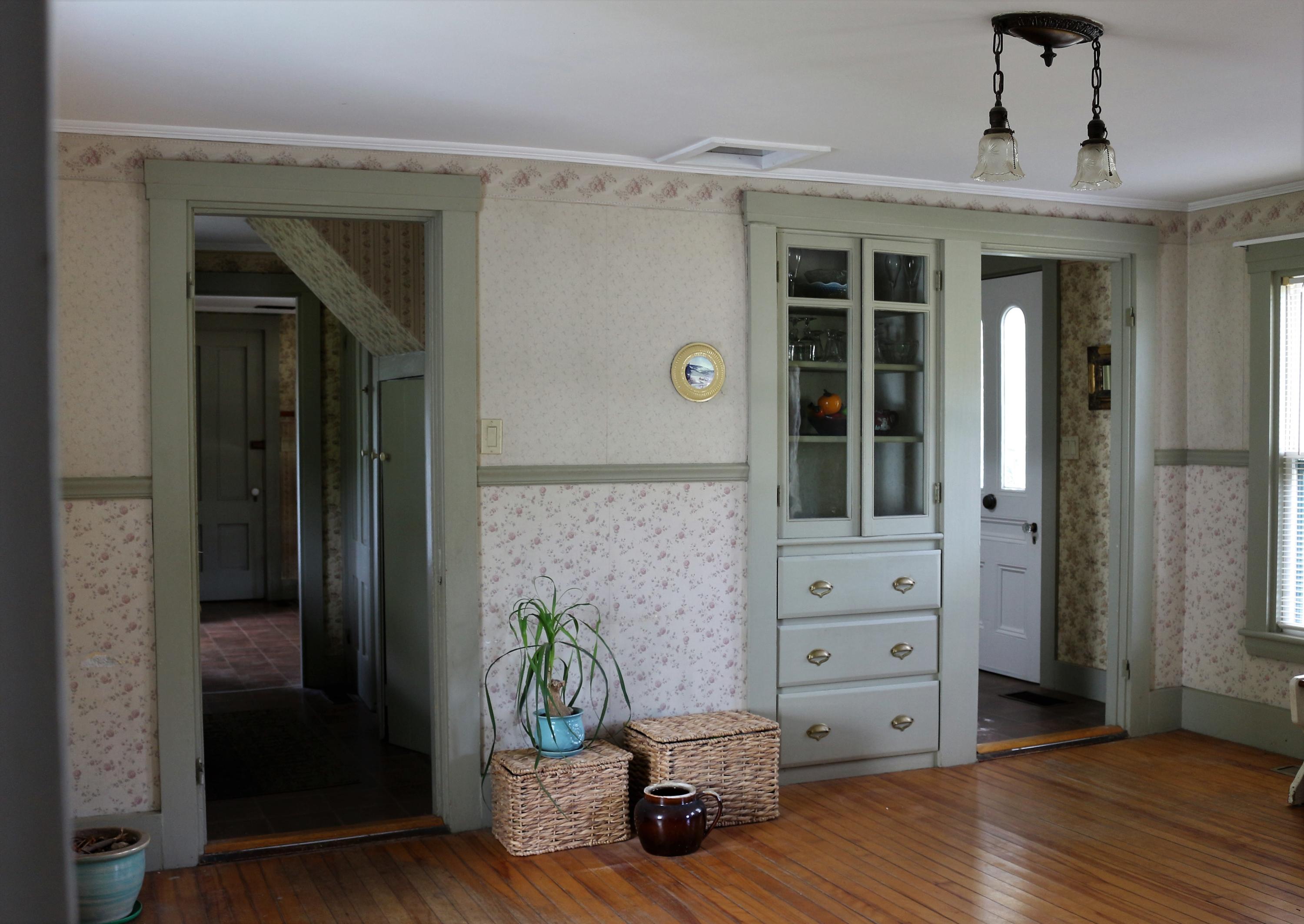 82 Waterhouse Road Biddeford, ME 04005 - Photo 12 of 14 12. APT DINING ROOM