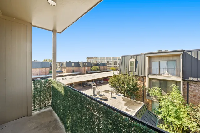 $120,000 | 2475 Underwood Street, Unit 369, Houston, TX 77030