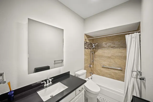 $120,000 | 2475 Underwood Street, Unit 369, Houston, TX 77030