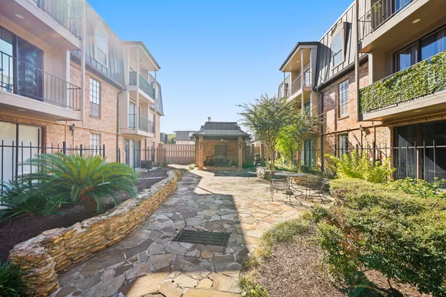 $120,000 | 2475 Underwood Street, Unit 369, Houston, TX 77030